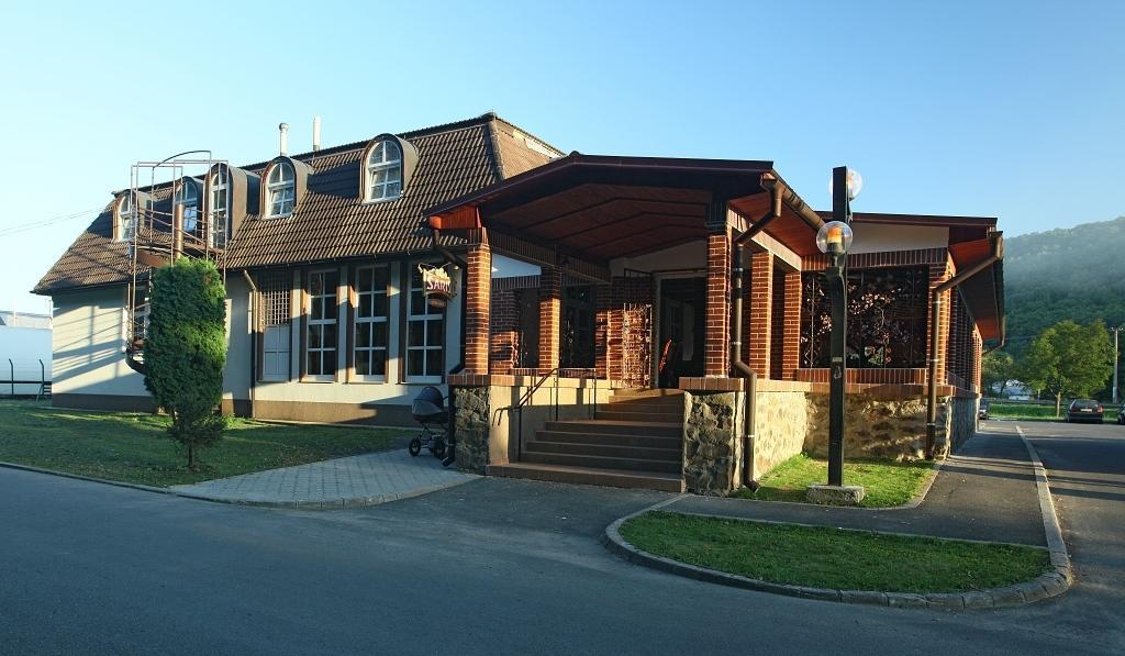 Hotel Armales Stakcin Exterior foto